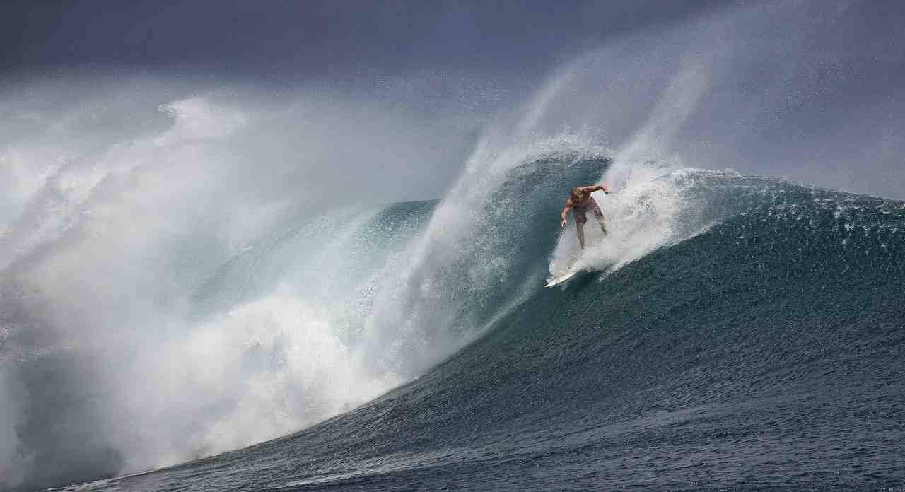 Surfing in Gili Islands